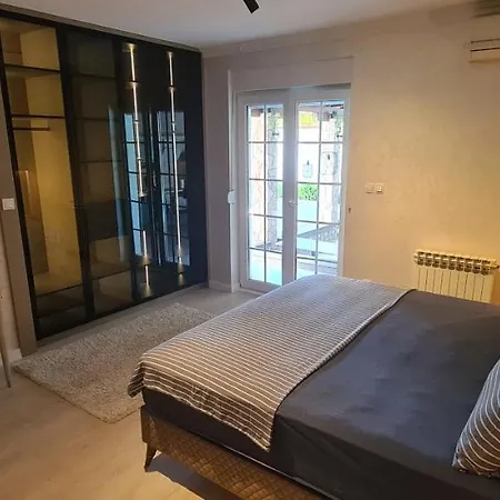 Villa Luxury Nevena Pool&jacuzzi *