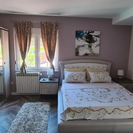 Luxury Nevena Pool&jacuzzi