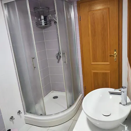 Luxury Nevena Pool&jacuzzi *