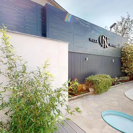 Villa Luxury Nevena Pool&jacuzzi